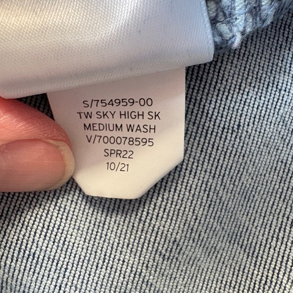 Gap Teen Jeans Girls Sz 16 Blue Sky High Skinny Ankle Distressed Raw Hem Denim - Picture 10 of 13